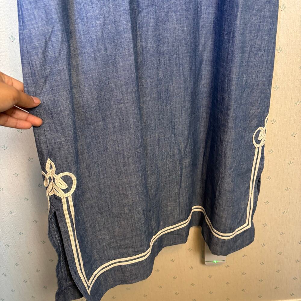 J McLaughlin Pansy Chambray Tunic Midi Dress XS Embroidered Side Slits Coastal - Picture 10 of 13